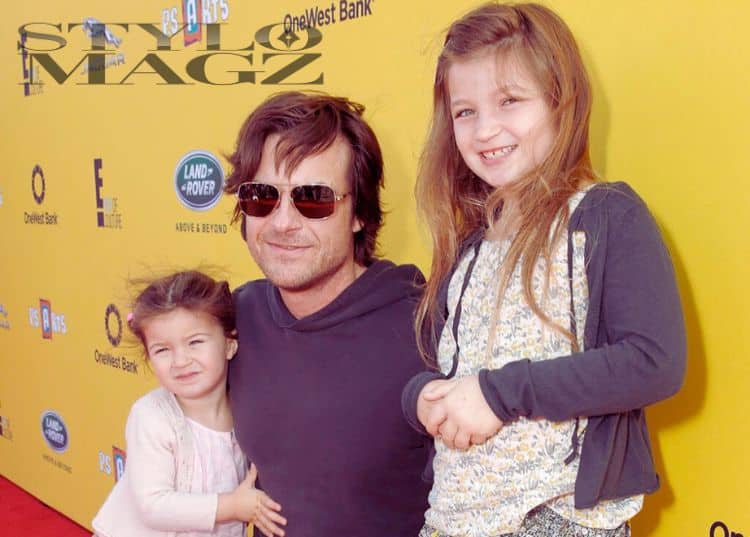 Francesca Nora Bateman with her father Jason Bateman & sister Maple Sylvie Bateman