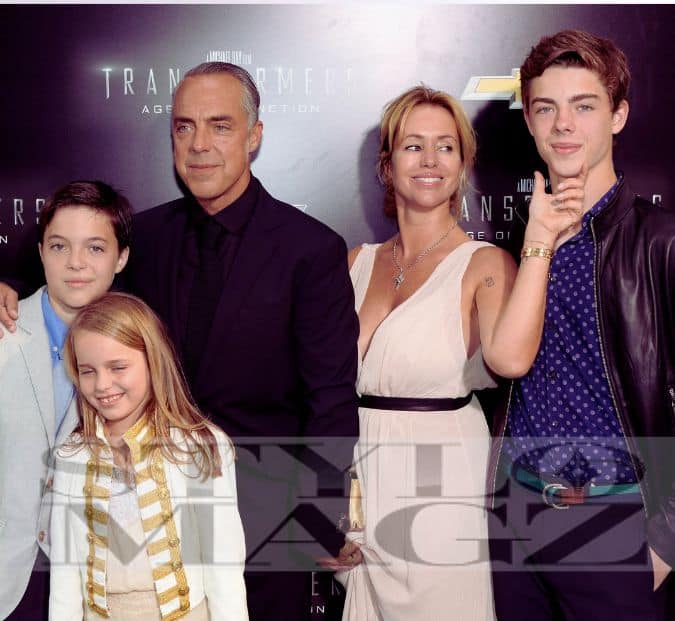 Jose Stemkens with her husband Titus Welliver and their Kids